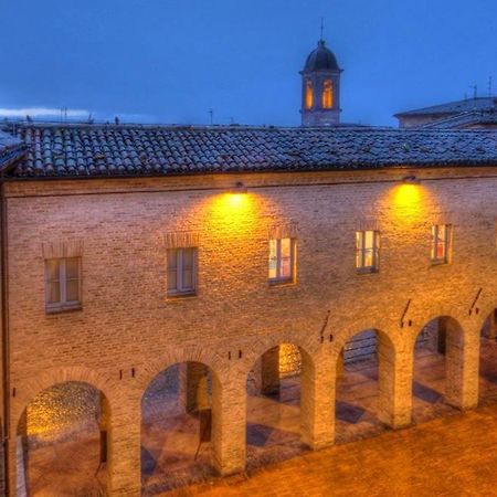 B&B Le Stanze Del Chiostro Serra deʼ Conti Exterior foto